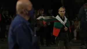 83-ата вечер на протести премина спокойно