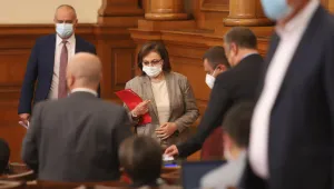 Нинова:  Ще задържим мандата до приемане на актуализацията на бюджета