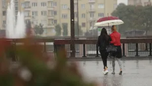 Променлива облачност и валежи на места в неделя 