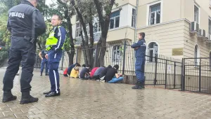 Нелегални мигранти са задържани в София (СНИМКИ)