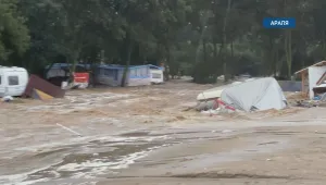 Къмпинг „Арапя“ под вода: Каравани и коли бяха отнесени