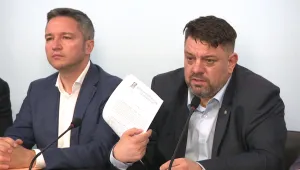 Атанас Зафиров за Корнелия Нинова: Няма емоции, нищо лично