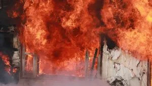 Мъж изгоря при пожар в дома си във Вълчедръм