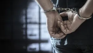 Двама турски граждани са арестувани за опит за контрабанда на над 12 000 мобилни телефона 