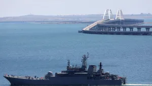 „Нисък, за да държи настрани чуждите кораби“: Украйна съди Русия - нарушавала морското право край Крим