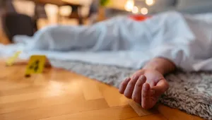 Пиянска свада завърши със смърт, мъж удуши съседа си в Тръстеник
