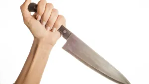 Жена намушка любимия си, след като той отказал да се ожени за нея