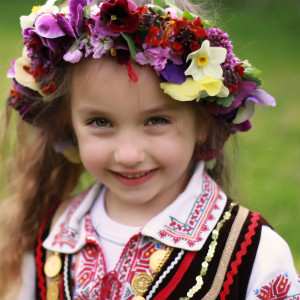 Всички имени дни през април 2026 г. 