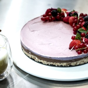 Най-яката торта за Цветница с шоколад - на шеф Силвена Роу (РЕЦЕПТА)