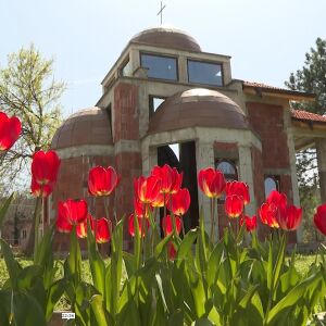 Имен ден на 13 август и почит към паметта на двама светци (СНИМКИ)