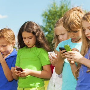 Как да проследя детето си със смартфон 