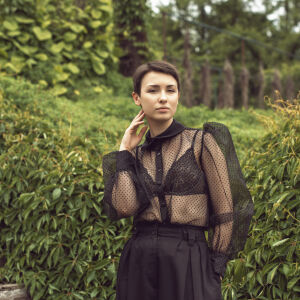 Най-горещият тренд за лято 2026: Прозрачните дрехи се завръщат! (СНИМКИ)