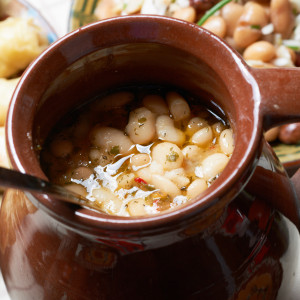 Постни рецепти - 23 декември: Боб в гърне