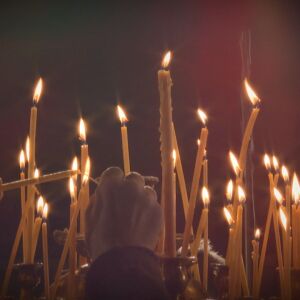 Кой има имен ден на 17 декември?