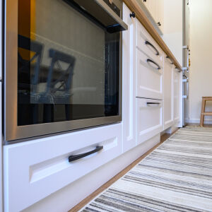 За какво служи малкото чекмедже под фурната (СНИМКИ+ВИДЕО)