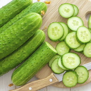 Не изхвърляйте горчивите краставици! Този трик ще оправи вкуса им