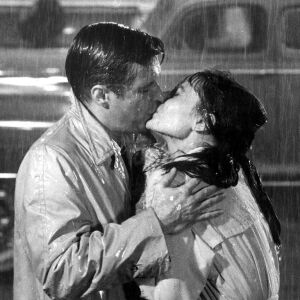 Проучване: Целувките подпомагат отслабването! 