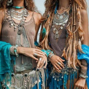 Банго Васил, ромска Нова година - прави се курбан с гъска и се избира жена по глезена (ВИДЕО)