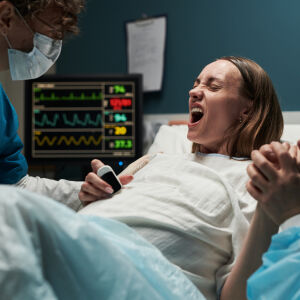 Раждането е второто най-болезнено усещане - само изгарянето жив е по-мъчително