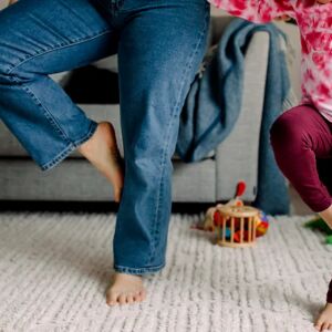 Ето какви са изненадващите ползи за здравето от стоенето на един крак (ВИДЕО)