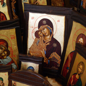 30 януари: Имен ден и почит към трима светци