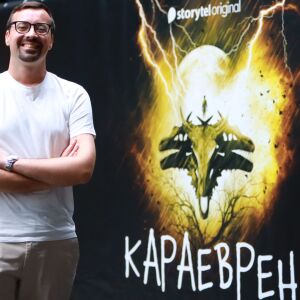 Васил Попов за новия си роман "Караеврен": Загадките, които се заплетоха в "Лехуса" и "Аждер", сега се разплитат