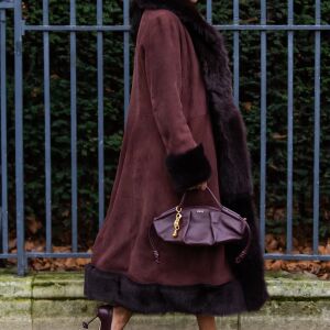 Ето кой е топ тренд цвета при чантите за 2026 г. (СНИМКИ)