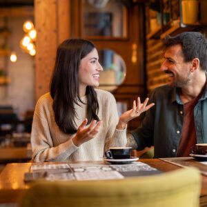 Проучване: Жените ли говорят повече от мъжете? 