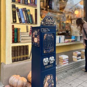 Астроложка създаде първата Таро машина в България: Надникнете в бъдещето срещу 1 евро в софийска книжарница (СНИМКИ) 
