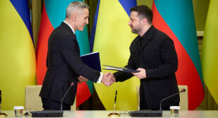 След острите реакции към Гюров: Кабинетът публикува цялото споразумение между България и Украйна