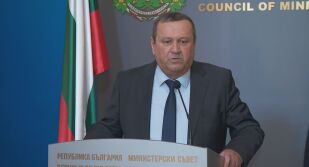 Нови помощи от държавата: Препитание за безработни и по-ранни плащания към фермерите