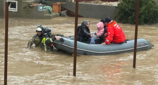 Наводнения в Дагестан взеха шест жертви, 6000 души са евакуирани