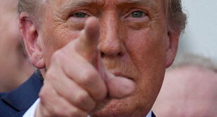 Тръмп: Иран няма козове, изнудва света чрез Ормуз