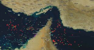 Анимация на корабния трафик в Ормузкия проток, след като Тръмп обеща блокада (ВИДЕО)