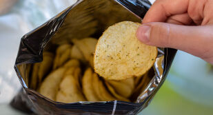 Картел за чипс в Италия: Глобиха три компании с над 23 млн. евро