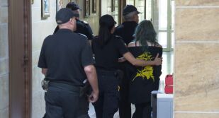 Разледващите проверяват телефоните на всички от групата, замесена с убийството в Пловдив. Не е изключено да има нови арестувани