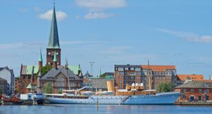 Голямо търсене в Израел за самолетни билети до Кипър. Цените им - незапомнено високи