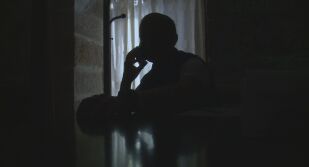 Гръцката полиция разби престъпна група, използвала изкуствен интелект за телефонни измами