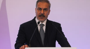 Турция към Израел: Убийствата на ирански държавници са незаконни