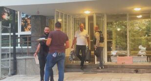 Областният лидер на ДПС в Бургас Христо Широков е отведен към столичното следствие
