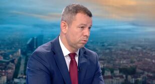 Георги Петров: Предлагаме частните болници да минават през обществени поръчки за лекарства
