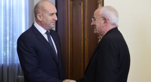 Радев: Възстановяването на мира в Близкия изток ще укрепи стабилността на Европа