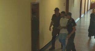 Жестокото убийство в Искър заради неплатена сметка: Оставиха в ареста двамата обвиняеми