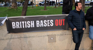 Протест в Кипър с искане за премахване на британските военни бази на острова