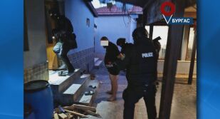 Акции срещу търговията с гласове: Списъци с имена, лични карти и пари - избори по български? (ОБЗОР)