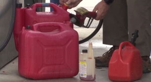 Сърбия забрани износа на петрол и всички петролни деривати