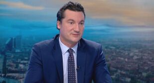 Кой е Крум Зарков - новият председател на Националния съвет на БСП?