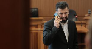 Софийският градски съд даде ход на делото срещу Кирил Петков и Божидар Божанов