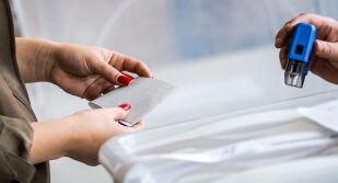 При обработени 96,57% от протоколите: Гюров-Кандев получават най-много гласове в Гърция