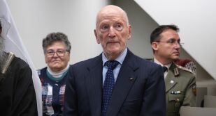 30 години от завръщането на Симеон Сакскобургготски в България след 50-годишно изгнание